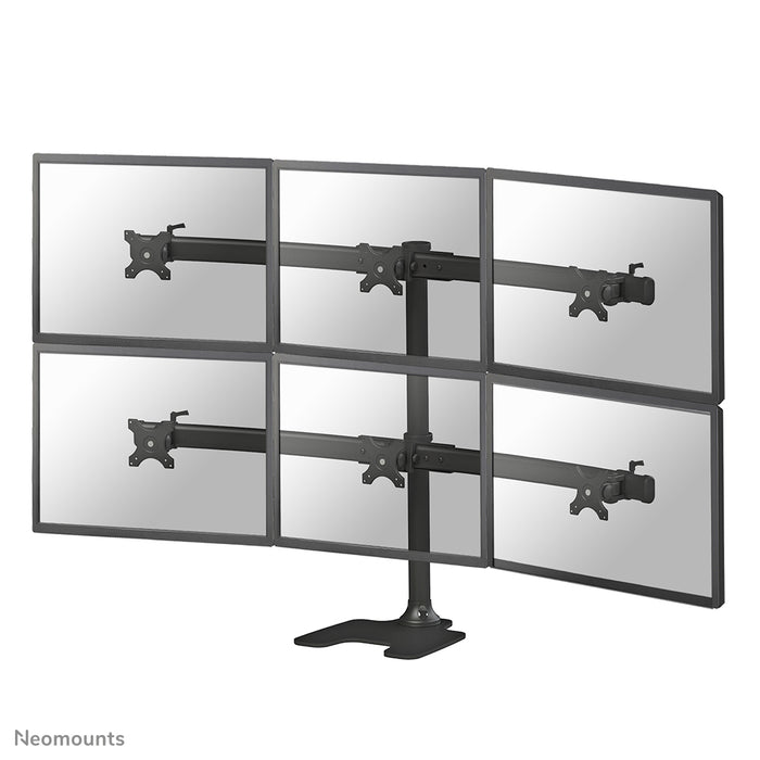 Neomounts FPMA-D700DD6 is een bureausteun voor 6 flat screens t/m 27 inch (69 cm).