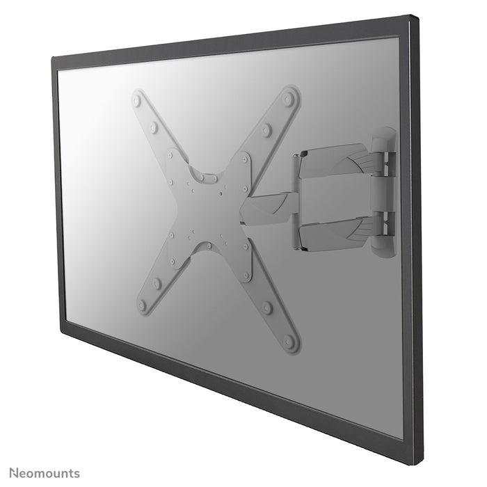 Neomounts NM-W440 wit is een wandsteun met 3 draaipunten voor flat screens t/m 55 inch (140 cm).