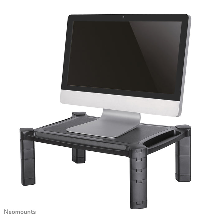 Neomounts NSMONITOR20 is een verhoger voor een monitor of laptop.
