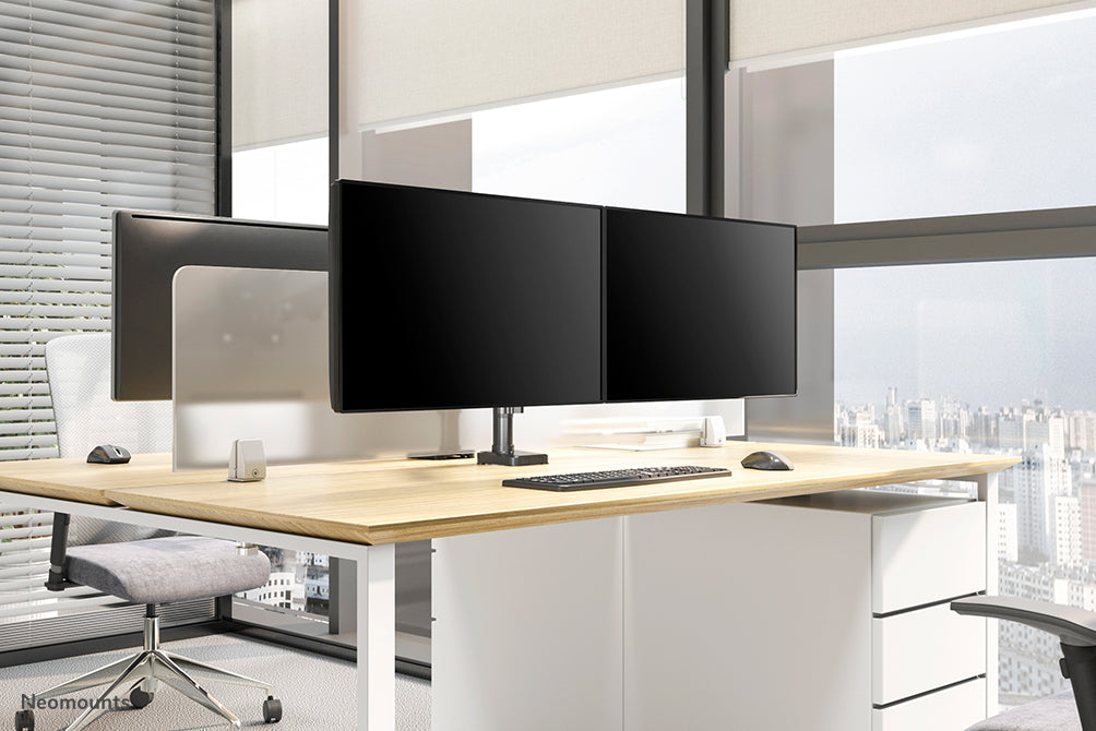Neomounts DS70-750BL2 full motion monitor bureausteun voor 17-27 inch schermen - Zwart