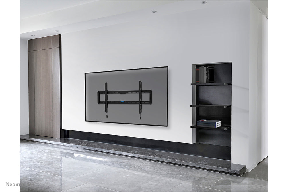 Neomounts WL30-550BL18 vlakke wandsteun voor 43-86 inch schermen - Zwart